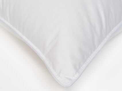 Подушка Nature’S-Natura Sanat Воздушный пух средняя 70х70