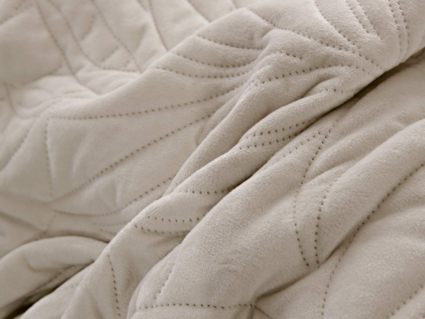 Покрывало Софи де Марко Глория (молоко) 160х220